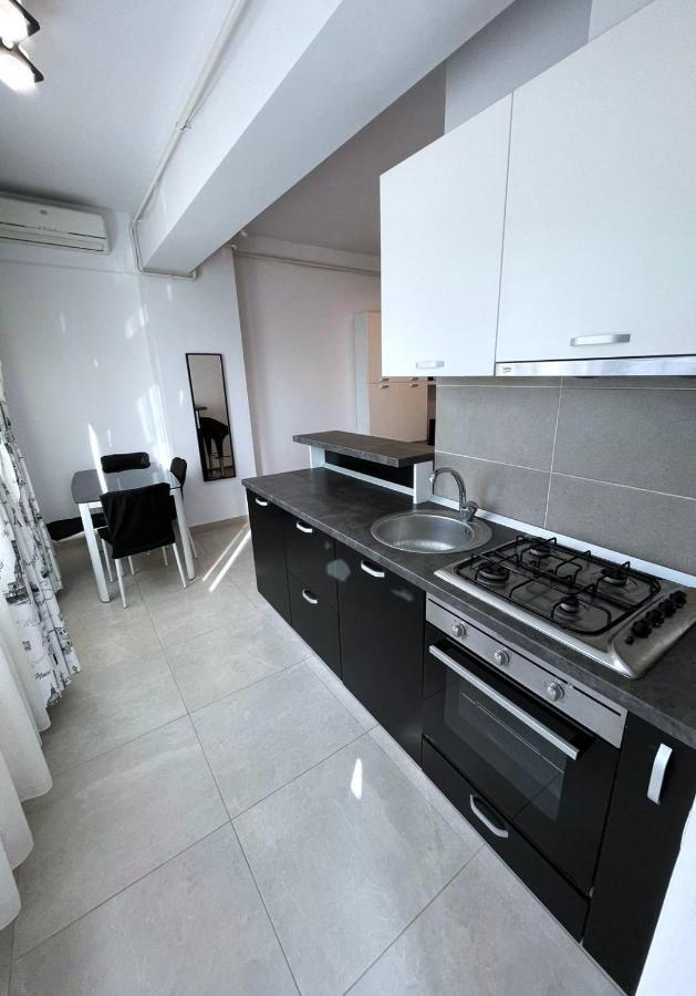 Taste Of Iasi - Two Room Apartment - Central - Sunset Touch 外观 照片